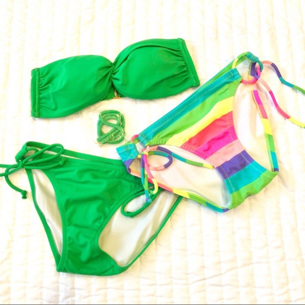Victoria’s Secret swimsuit set
